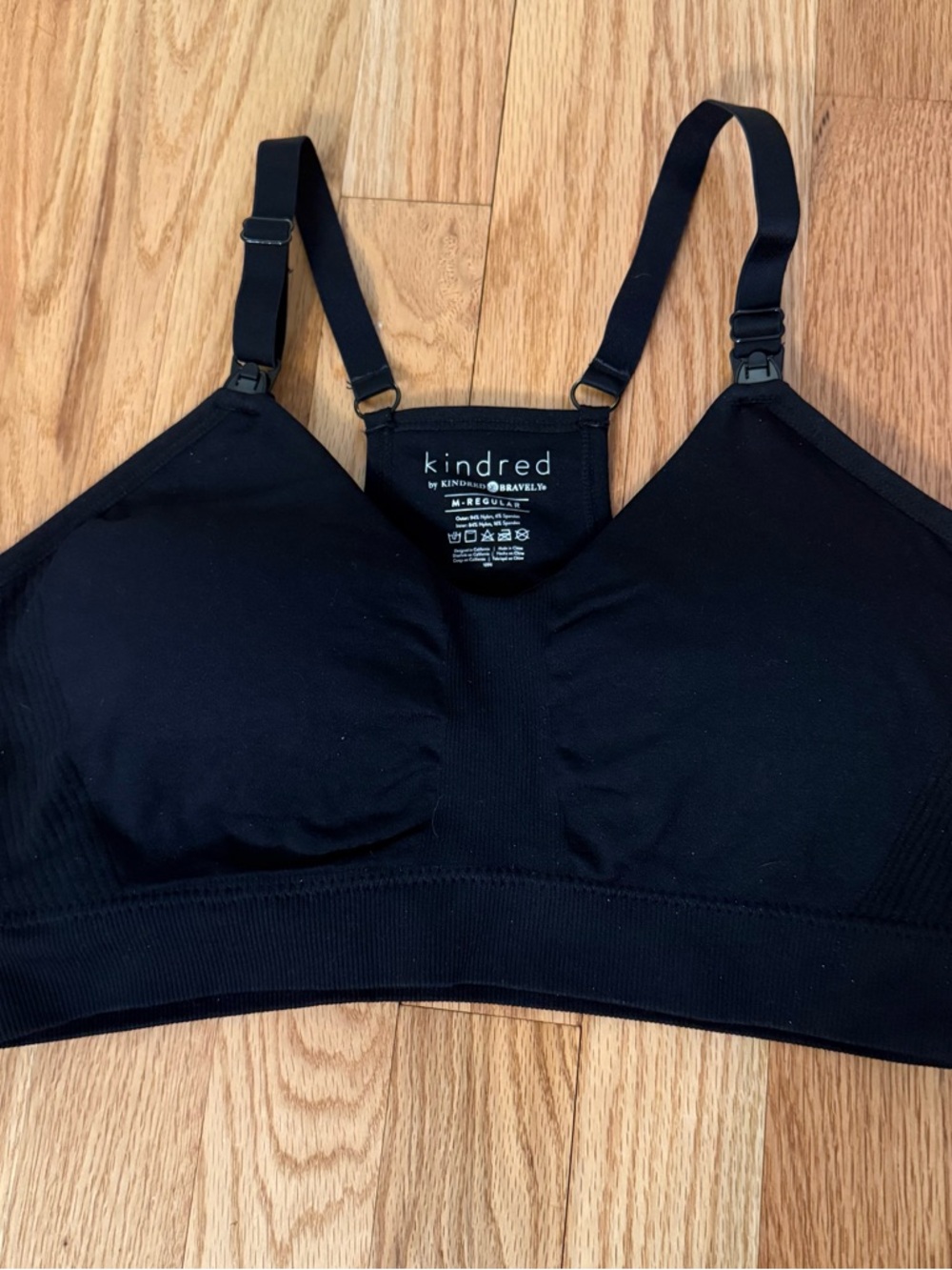 NWOT Kindred by Kindred Bravery sports pumping & Nursing Bra size Medium Regular